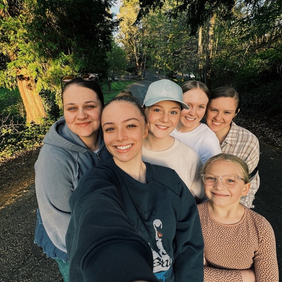 💫✨Meet The Posher💫✨ - Picture 6 of 8